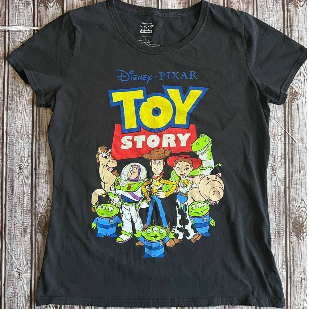 3/$25**Disney Toy Story Shirt Women's size L